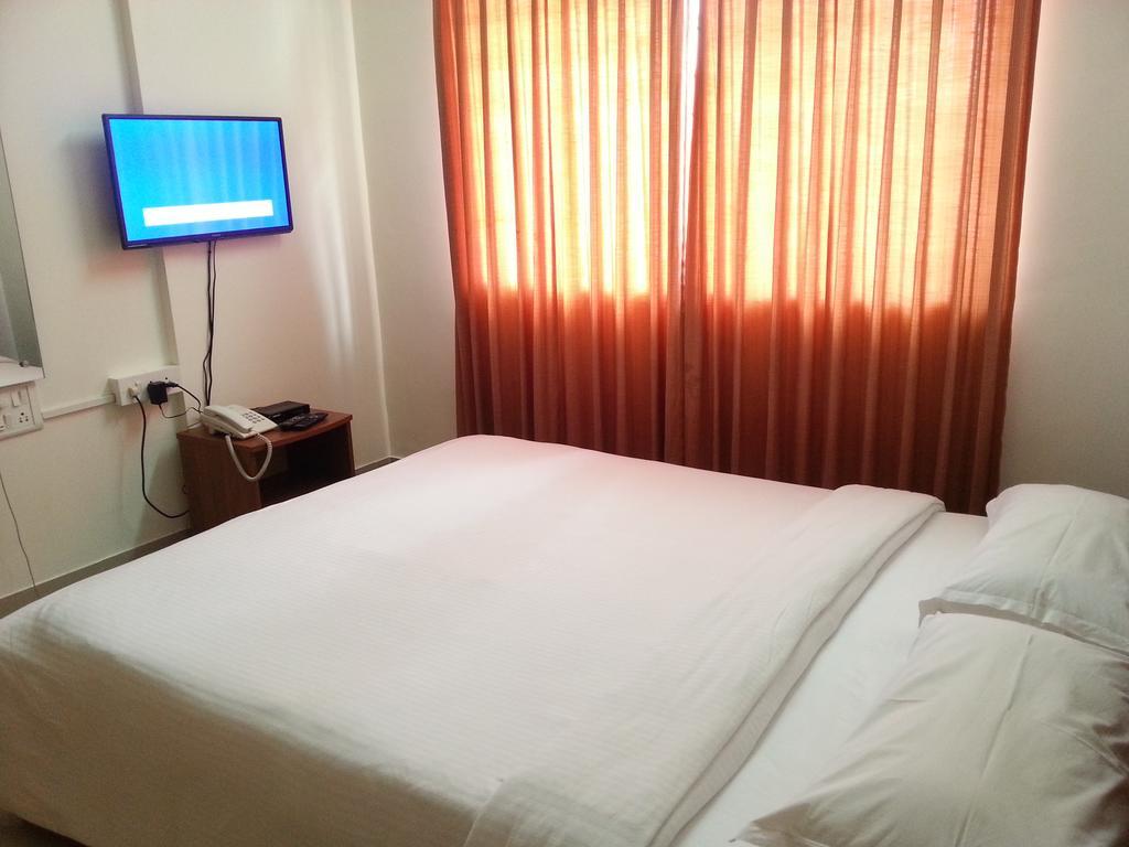 The Grand Serenity Apartment Hotel Bengaluru Zewnętrze zdjęcie