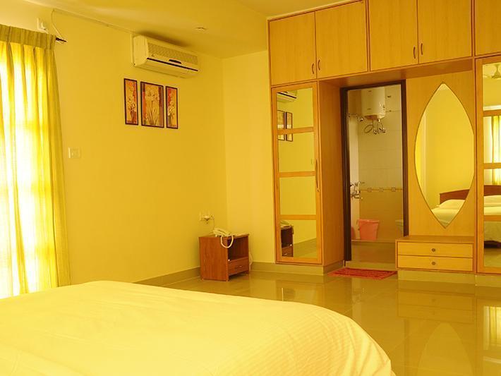 The Grand Serenity Apartment Hotel Bengaluru Zewnętrze zdjęcie